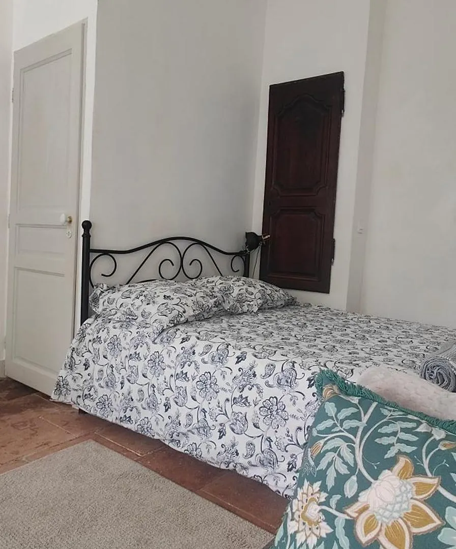 Studio Avec Jardin A 10 Mn A Pied Du Centre Ville location